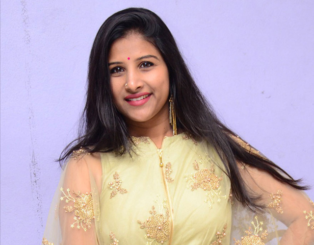 Singer Mangli Photos